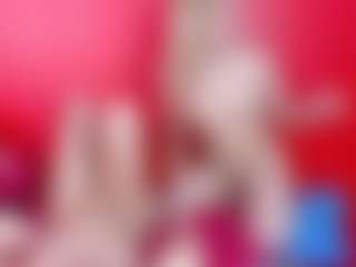 Live cam show with Fariana and my sexy gfs - Athletic on Hubzter Live