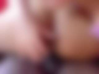 Live cam show with Fariana and my sexy gfs - Spank on xDating