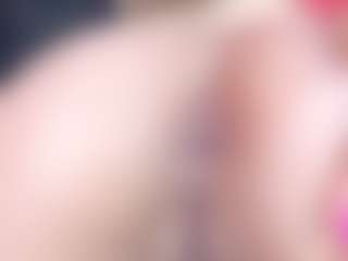 Live cam show with Fariana and my sexy gfs - Big Tits Small Tits on xDating