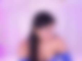 LovelyEyess MILF webcam performer live streaming