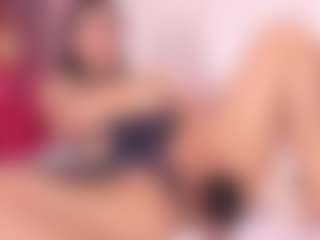 Live cam show with LovelyEyess - Facial on Camsoda