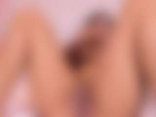 LovelyEyess's Live Sex Cam Show