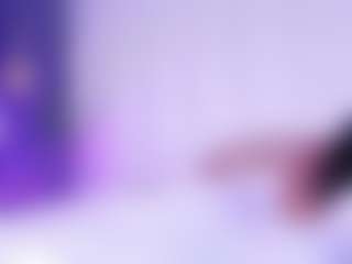 Live cam show with LovelyEyess - Handjob on CamwithHer