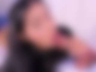 LovelyEyess's Live Sex Cam Show