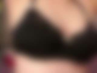 NoreenBeverley's Live Sex Cam Show