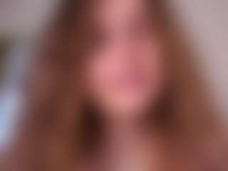 Live cam show with NoreenBeverley - Teen (18+) on CamwithHer