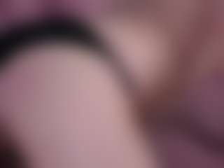 NoreenBeverley's Live Sex Cam Show