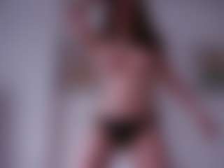 NoreenBeverley's Live Sex Cam Show