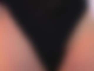 Live cam show with Sweett-karol - Thin on TeamSkeetLive