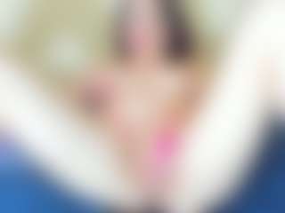 lexxy-ray666 MILF webcam performer live streaming