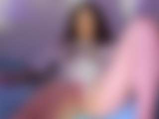 Live cam show with lexxy-ray666 - Public MILF on Uber Horny