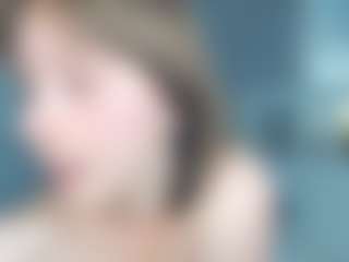 Live cam show with MaeChesser - Normal on sexylive.show