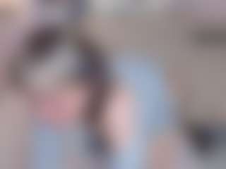 Live cam show with MaeChesser - Raven Hair on sexytreat.net