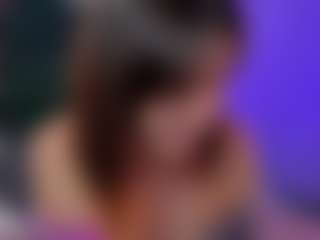 Live cam show with Malvina - Kinky on xheatlive.com