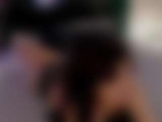 Live cam show with Malvina - Blowjob Brown Hair on CamClone