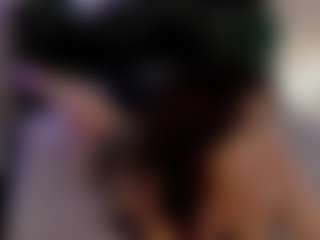 Show de câmera ao vivo com Malvina - Dildo Or Vibrator no Camsoda