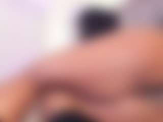 Live cam show with Miss Mian🫧 - Colombia on Fling VIP Chat