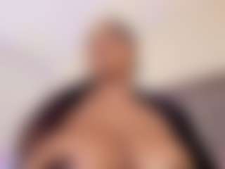 Live cam show with Miss Mian🫧 - Moaning on Hubzter Live