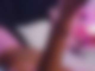 Live cam show with miss-nahomi - Thin on TastyBlacksLive