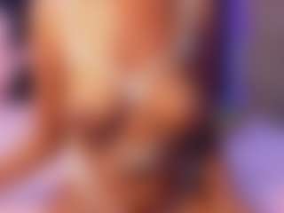 miss-nahomi's Live Sex Cam Show
