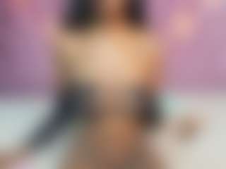 miss-nahomi's Live Sex Cam Show