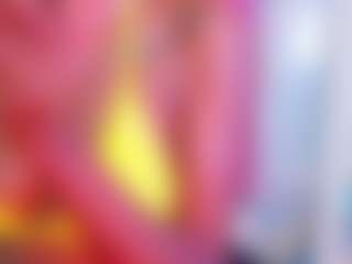 Live cam show with miss-nahomi - Moaning on Cam Slut