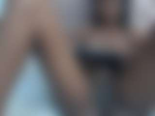 Live cam show with miss-nahomi - Handjob on Camming Site
