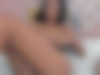Show de cam en vivo con miss-nahomi - Fuck Machine en Camsoda