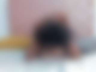 Live cam show with miss-nahomi - Thin on boobsie.com