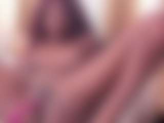 miss-nahomi's Live Sex Cam Show