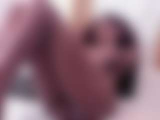 miss-nahomi's Live Sex Cam Show
