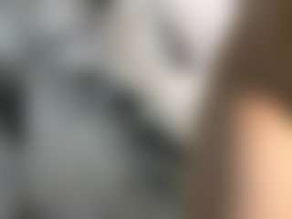 Live cam show with Akemi - Sexydance on milfzrlive.com