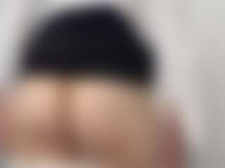 Akemi's Live Sex Cam Show