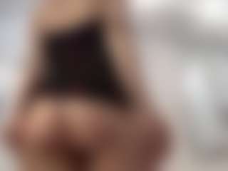 Akemi's Live Sex Cam Show