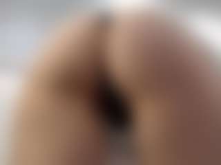 Live cam show with Akemi - Young Adult Teen (18+) on sexytreat.net
