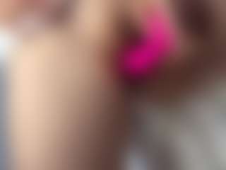 Akemi's Live Sex Cam Show