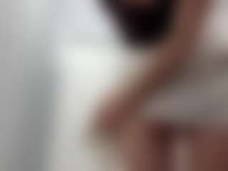 Live cam show with Akemi - Camel Toe on Fling VIP Chat