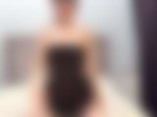 Live cam show with Akemi - Young Adult on crypto-cams