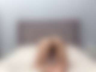Live cam show with Akemi - Camel Toe on Hubzter Live