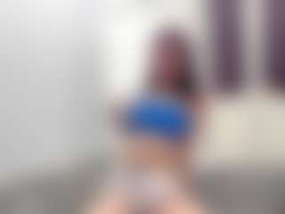 Live cam show with Akemi - Petite on Camsoda