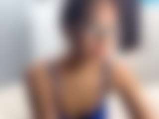Live cam show with Akemi - Yoga on luckytryst.com