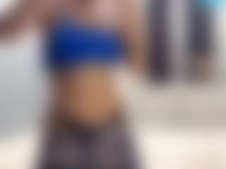 Live cam show with Akemi - Brown Hair on studioflirtlive.com
