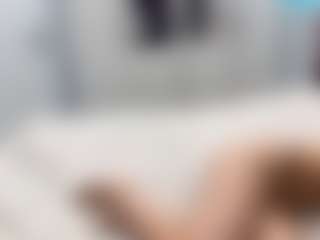 Live cam show with Akemi - Asian Teen (18+) on madthumbs