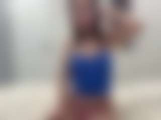 Live cam show with Akemi - Tittyfuck on Fling VIP Chat