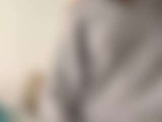 Live cam show with Akemi - Brown Eyes Asian on Camsoda