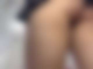 Akemi's Live Sex Cam Show