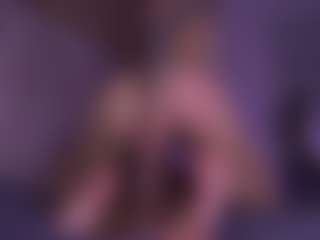Live cam show with sara-lop - Athletic Public on Big Tits