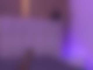 Live cam show with sara-lop - Big Nipples on livesuperchat.net