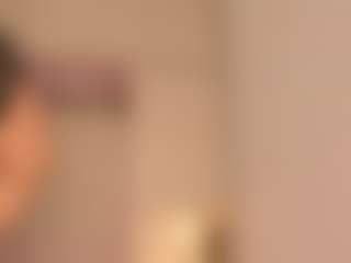 Live cam show with TEFA - Ebony on CamwithHer | colombia