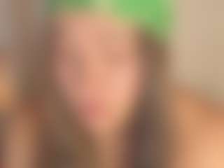 Live cam show with TEFA - College Mature on Free Soda